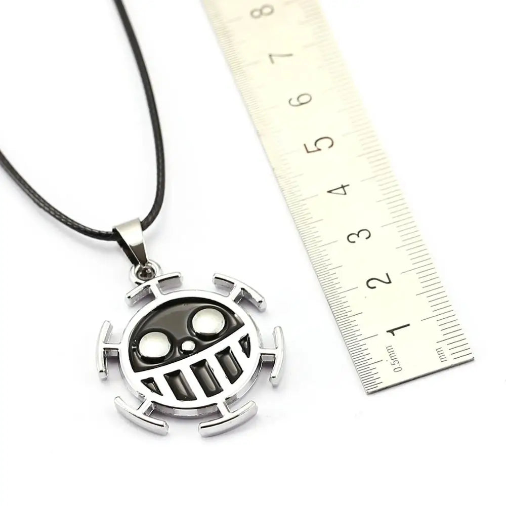 Yokai Supply “Surgeon of Death” Pendant Necklace – One Piece Trafalgar Law Anime Jewelry